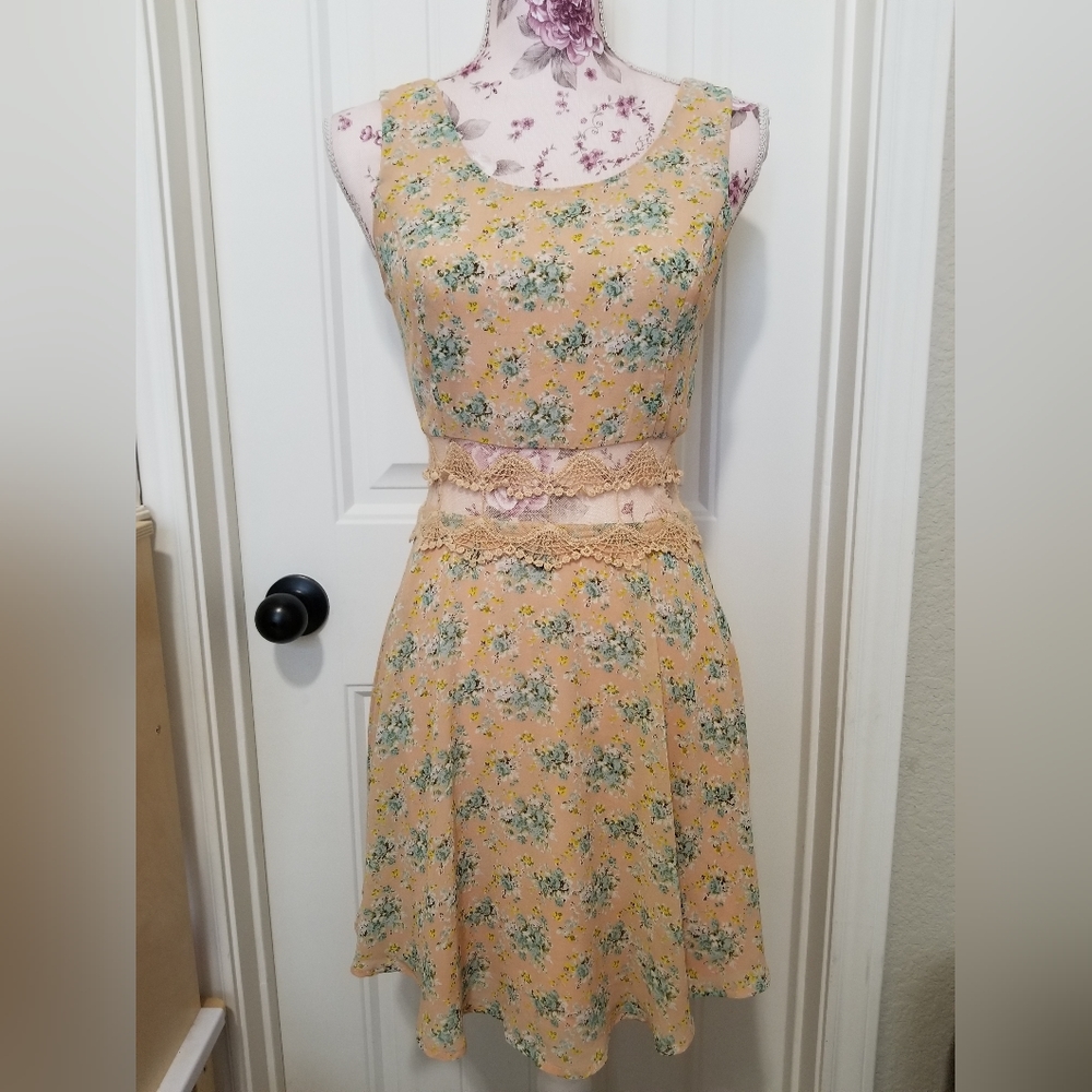 Alythea floral dress